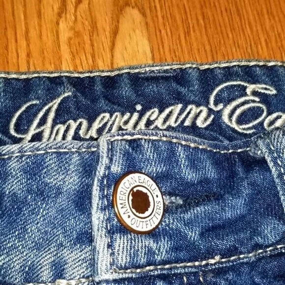 American Eagle Paint Splash Denim Shorts - Picture 2 of 8